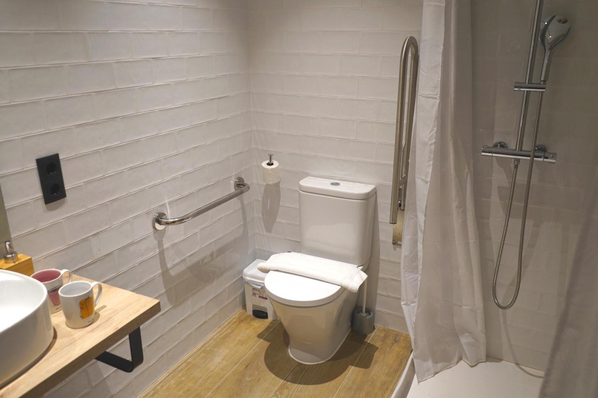 Monturiol Apartaments Barcelona Rom bilde